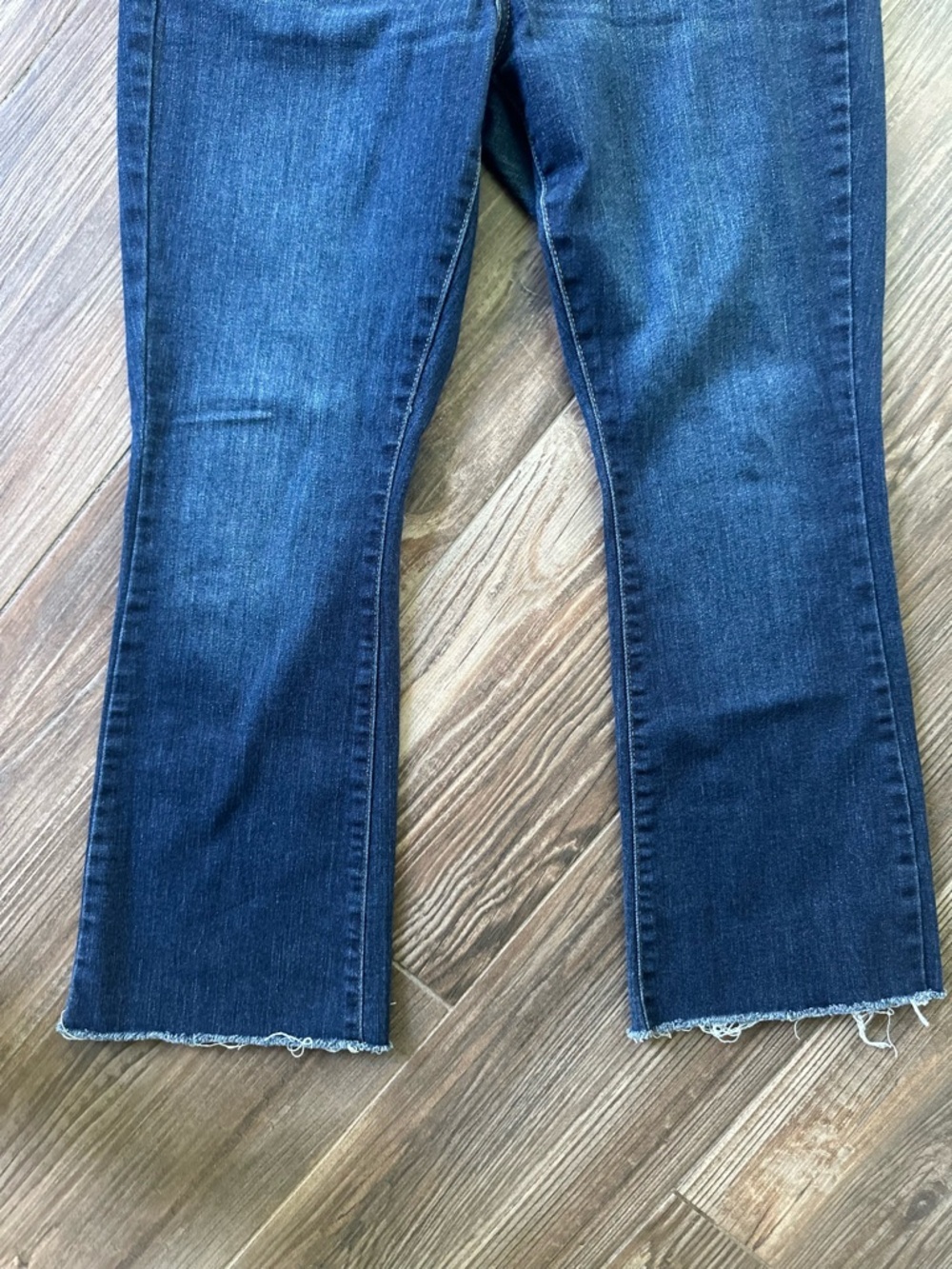 Levi’s women Blue Mid Rise Bootcut Denim Jeans - Picture 5 of 11